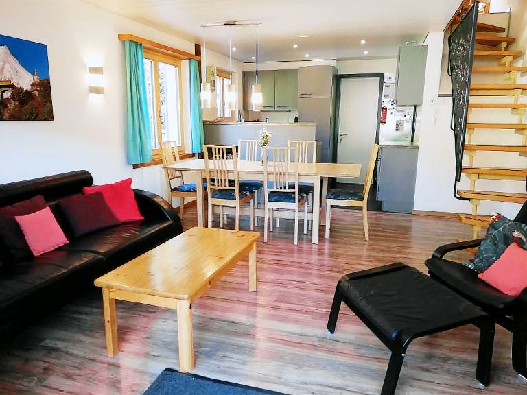 Ferienwohnung mit Hund in Lenk für max. 6 Personen Ferienwohnung mit Hund in Lenk für max. 6 Personen