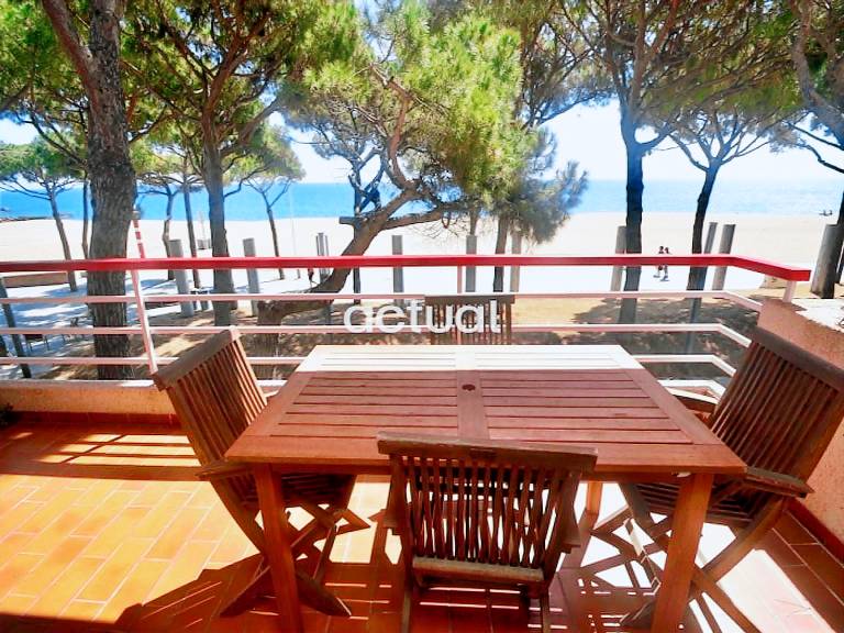 Apartment with 2 rooms for 6 persons — photo 3
