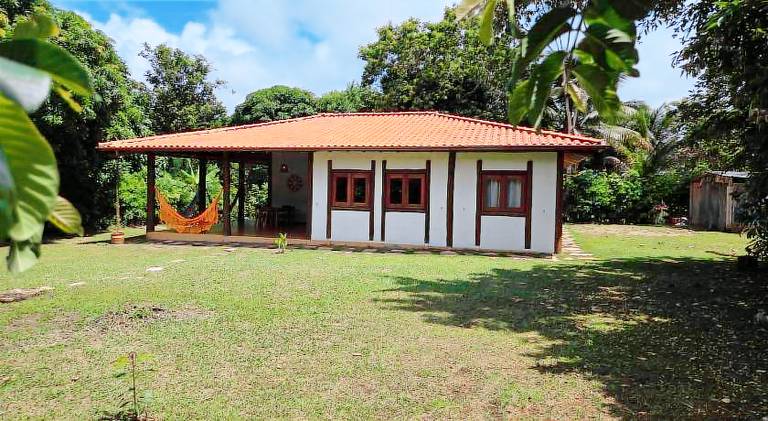 Vacation home with 4 rooms for 8 persons in Itacaré