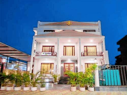 Imperial Hotel and Banquet Hall in Gurugram