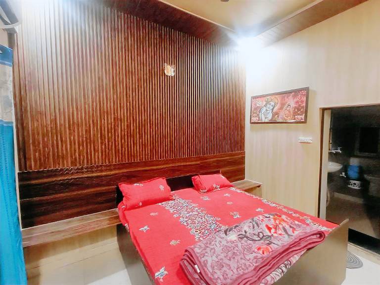 BHARGAVA ASHRAM YATRI NIWAS