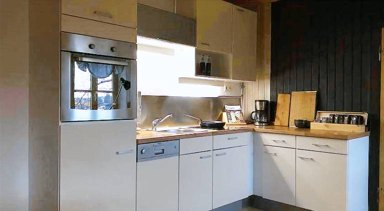 Apartment with 2 rooms for 6 persons — photo 2