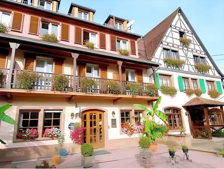 Logis Hotel-Restaurant Auberge d'Imsthal in La Petite-Pierre