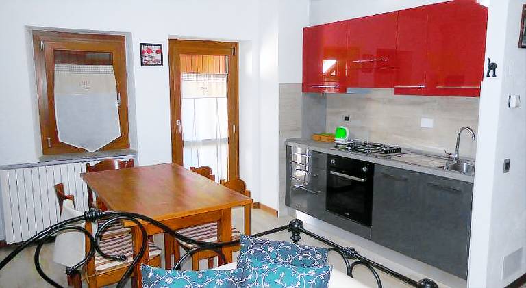 Apartment with 2 rooms for 5 persons — photo 4