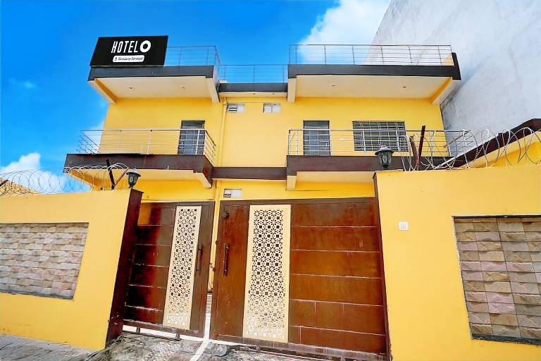 Super Hotel O Samne Ghat