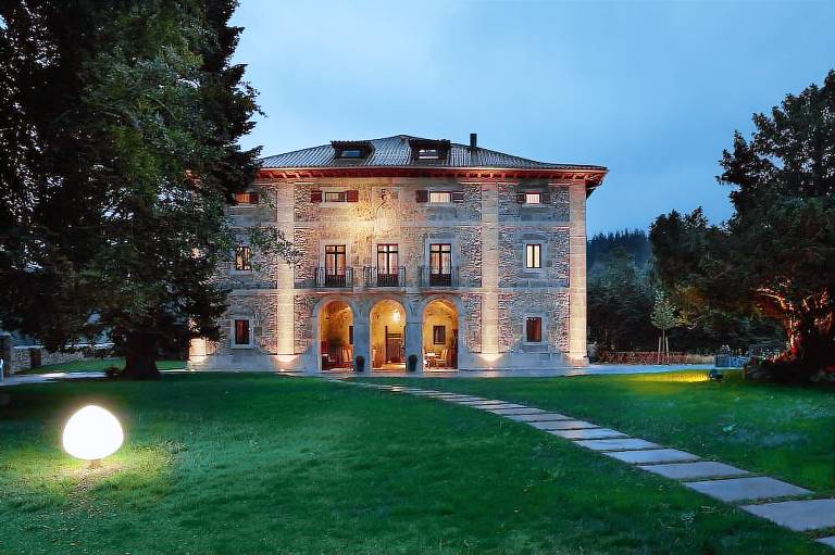 Hotel Iriarte Jauregia