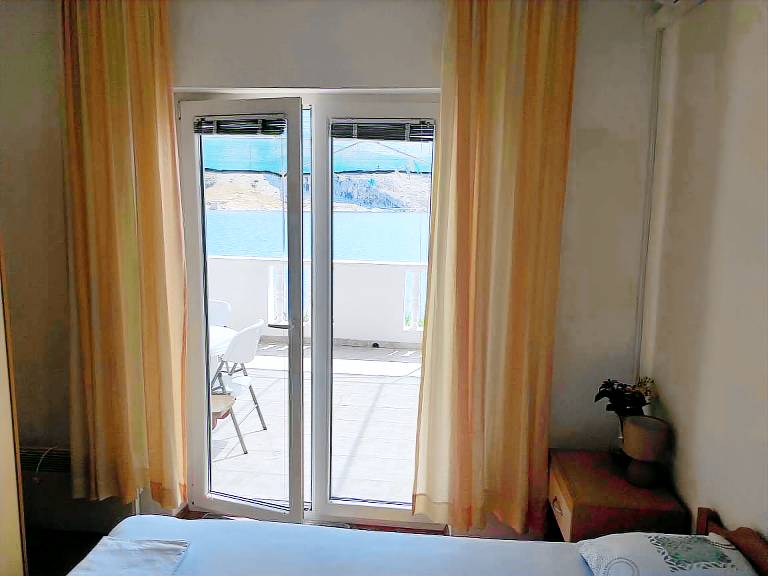 Apartament Metajna