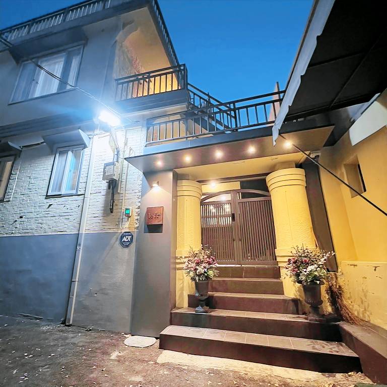 House  Hawangsimni-dong