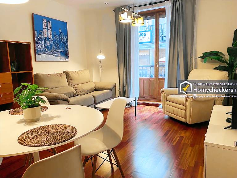Holiday apartment with hot tub | Near Plaza Mayor — photo 5