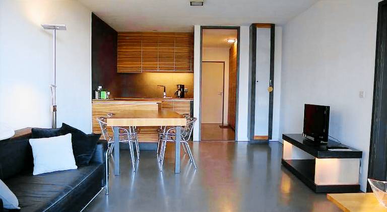 Apartment with patio & private pool in De Panne