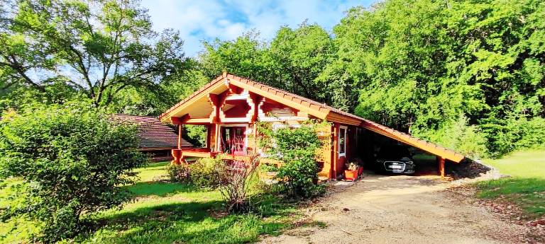 House with patio, BBQ & yard | Garden view — photo 2