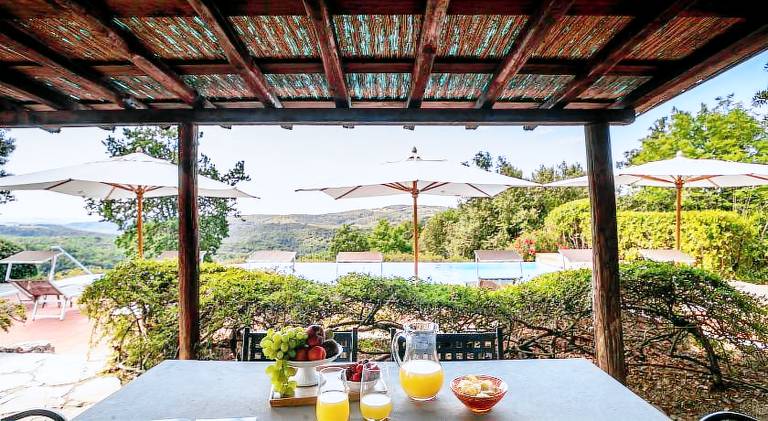 Charming villa with jacuzzi & pool | Pets are welcome — photo 3