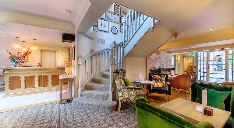 The Three Swans Hotel, Hungerford, Berkshire - The Coaching Inn Group — photo 4