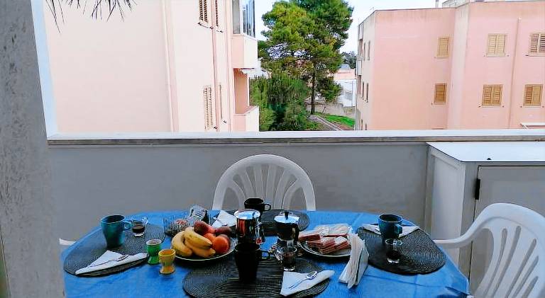 Rental apartment with 2 rooms for 6 persons — photo 4