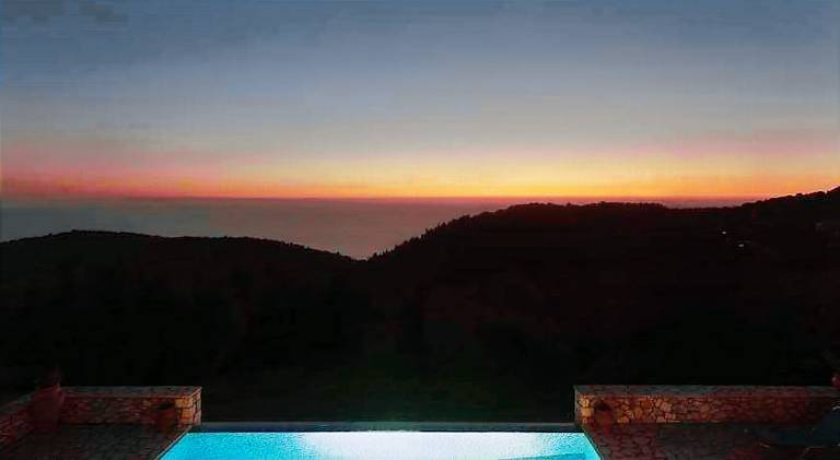 Villa with pool | Dogs allowed in Paxos