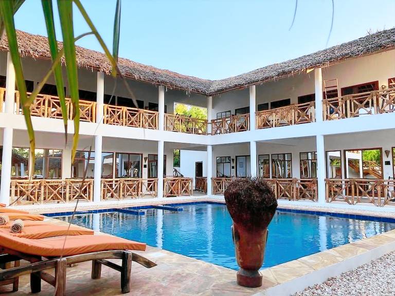 Villa Kidoti