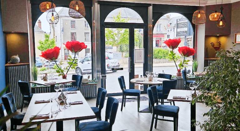 Logis Loire Hotel - Les Cocottes Restaurant — photo 2