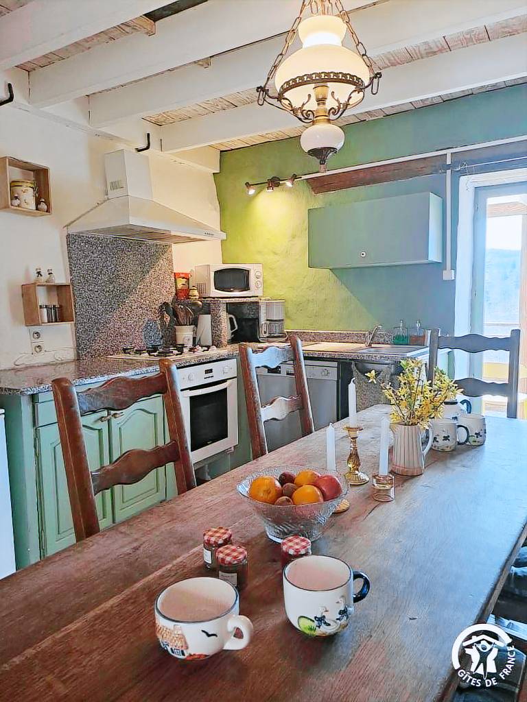 Gite with terrace, yard & barbeque | Pet-friendly — photo 4
