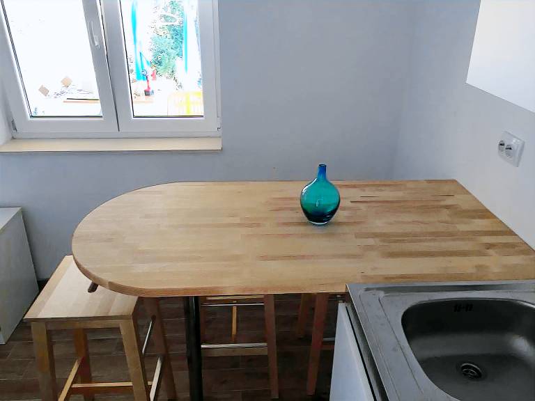 Apartment with garden — photo 5