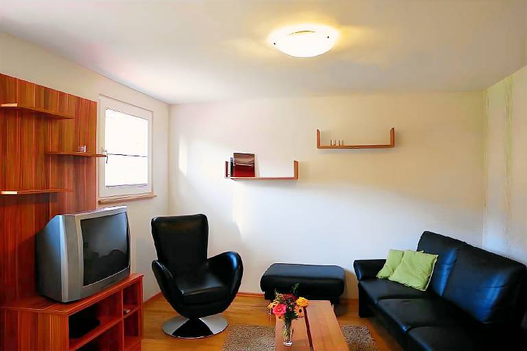 Rental apartment with terrace | Garden view — photo 5