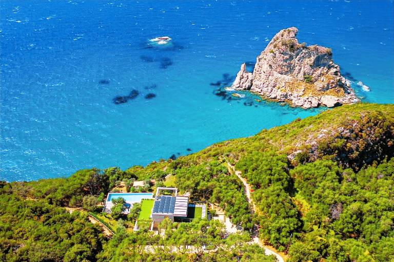 Family-oriented charming villa with private pool, jacuzzi & garden | Panoramic view | Pet-friendly in Corfu