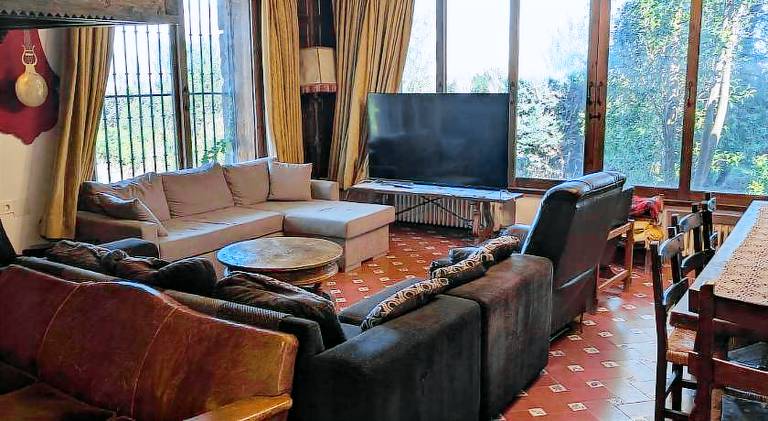 Fully equipped house with barbeque, private pool & yard | Perfect for remote work | Pets allowed — photo 3