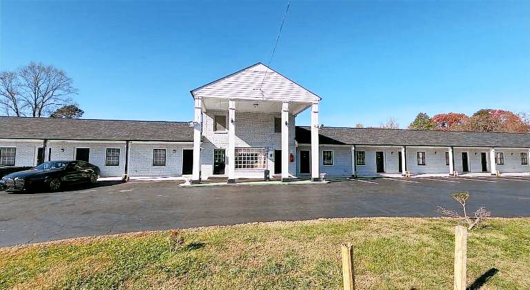 OYO Hotel Economy Inn US-29 Danville — photo 2