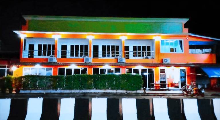 ลูกจ่าปองโฮม Lukjapong Home in Ranong