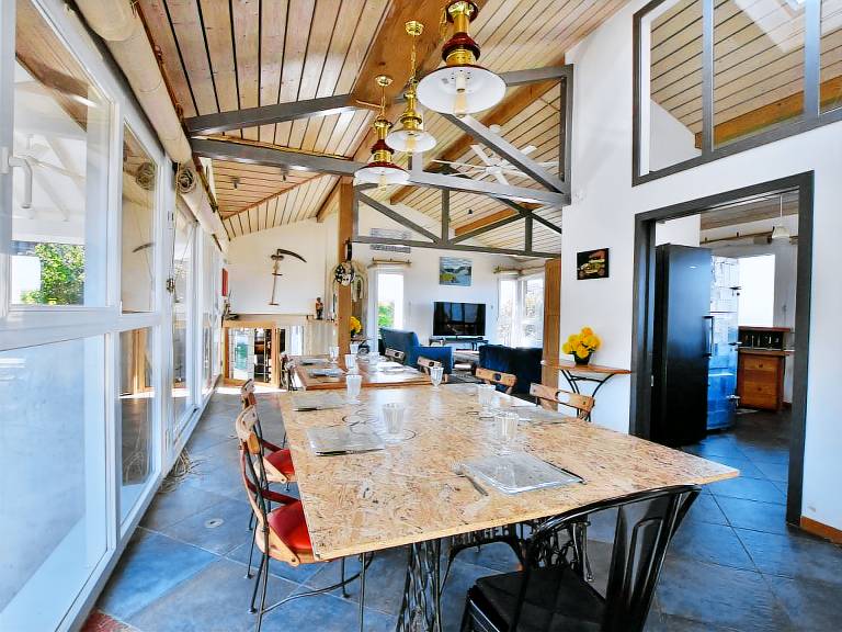 Spacious villa with terrace and garden, pets and parking allowed — photo 5