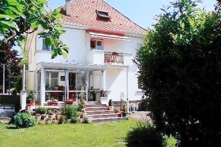 Apartment with patio & yard in Strasbourg
