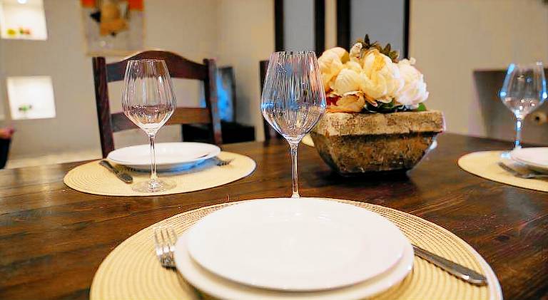 Apartment with hot tub | Near Town Hall Square — photo 4