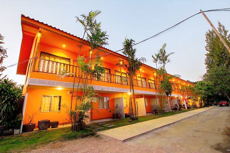 Honeyland Resort in Hang Dong