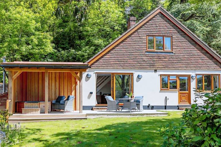 Cottage Shere