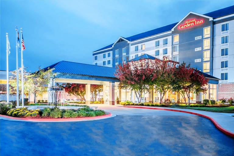 Hilton Garden Inn Independence in Independence, MO