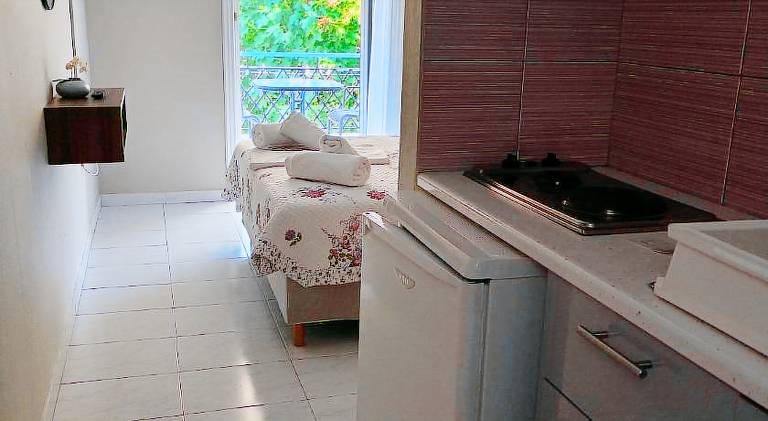 Rental apartment with patio & garden — photo 3