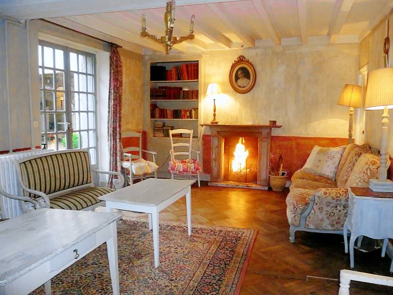 Fully equipped charming gite with grill & yard | Pets allowed — photo 3
