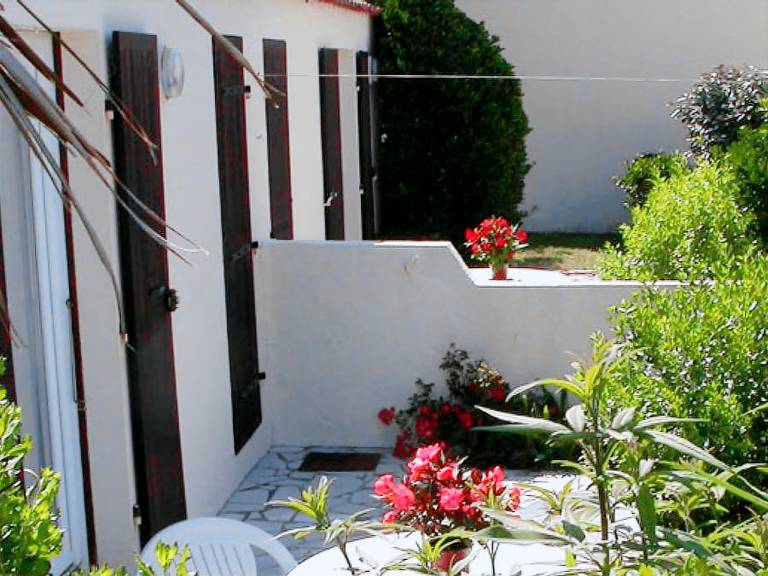 Wonderful vacation home with pool | Next to the beach | Pet-friendly — photo 5