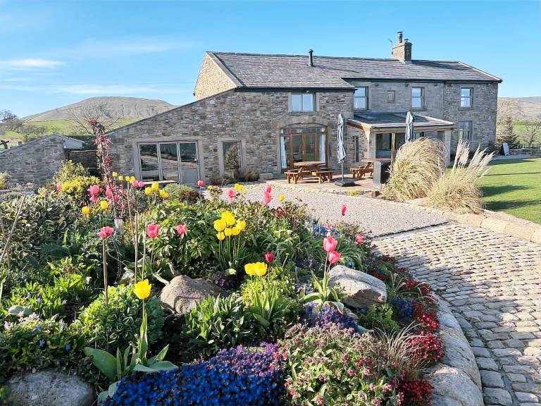 Cuthbert Hill Farm