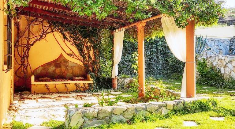 Vacation home with garden, grill & patio | Perfect for remote work | Pets are welcome — photo 3