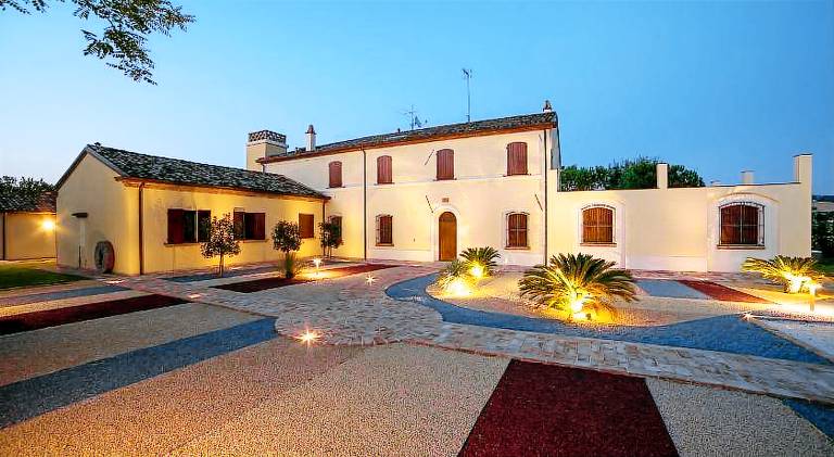 Rental apartment with yard | Pets are welcome in Cattolica