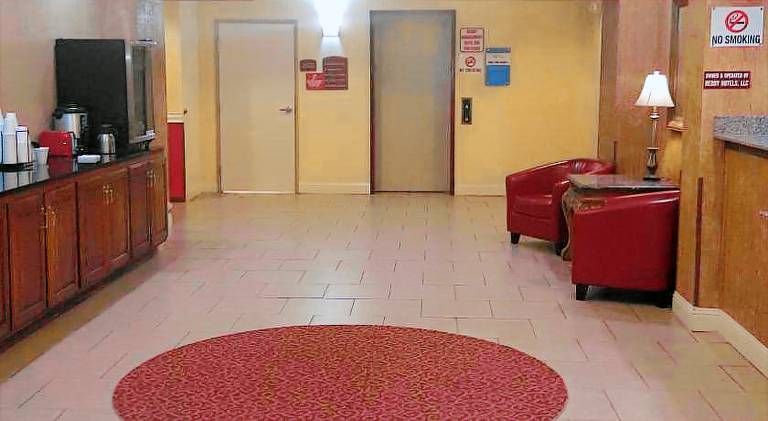 Reddy Hotel — photo 3