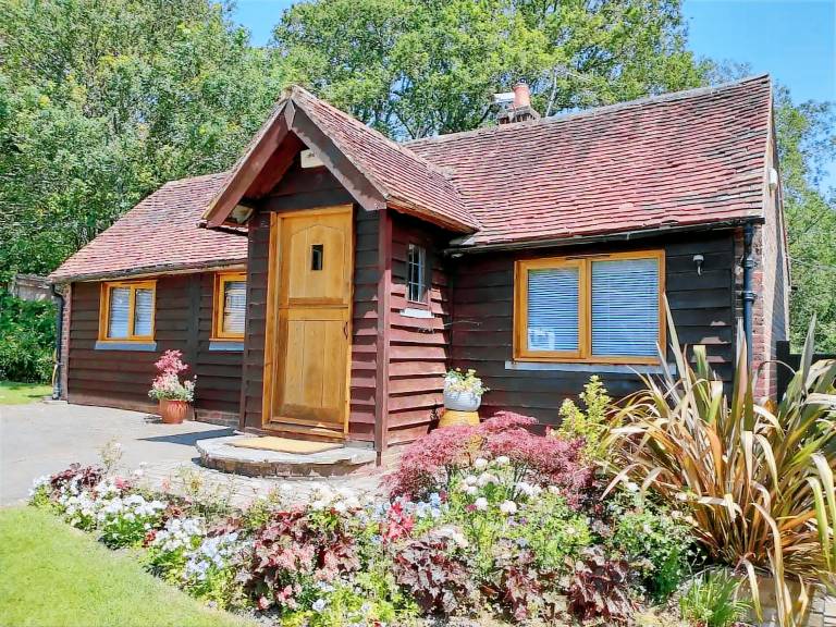 1 Bed in Ashdown Forest 88488