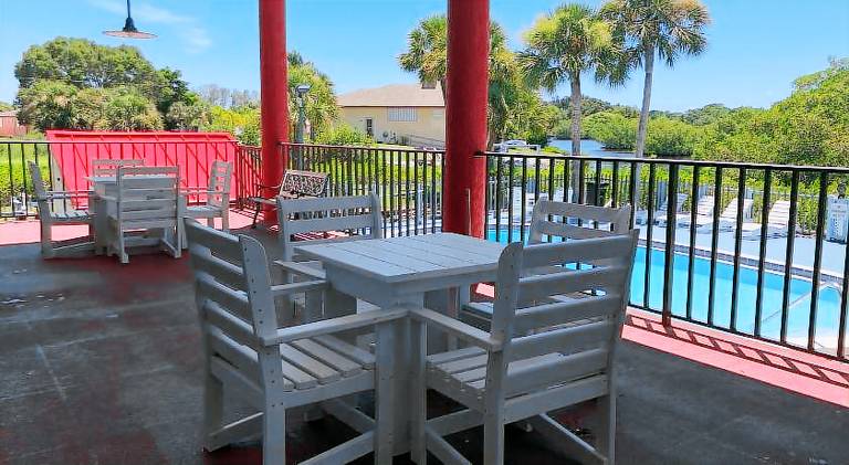 Sun Coast Inn — photo 4