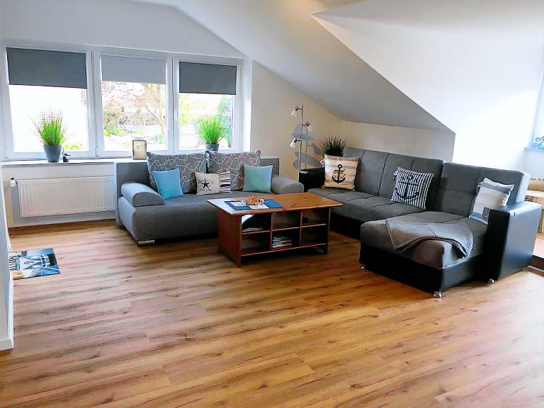 Family-friendly wonderful holiday apartment with barbecue & patio | Garden view | Beach nearby | Dogs allowed — photo 2