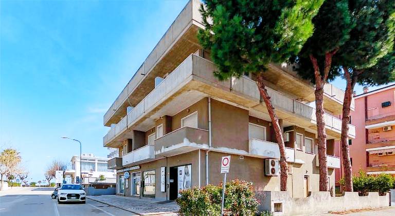 Holiday apartment with 2 rooms for 4 persons — photo 3
