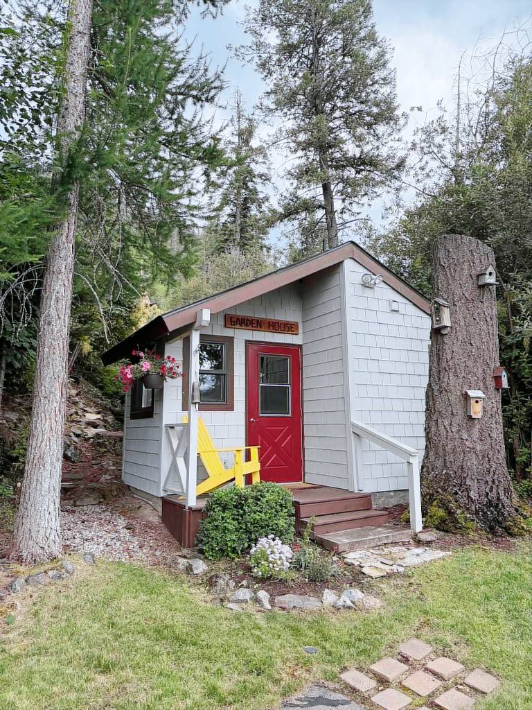 Cabin Sagle