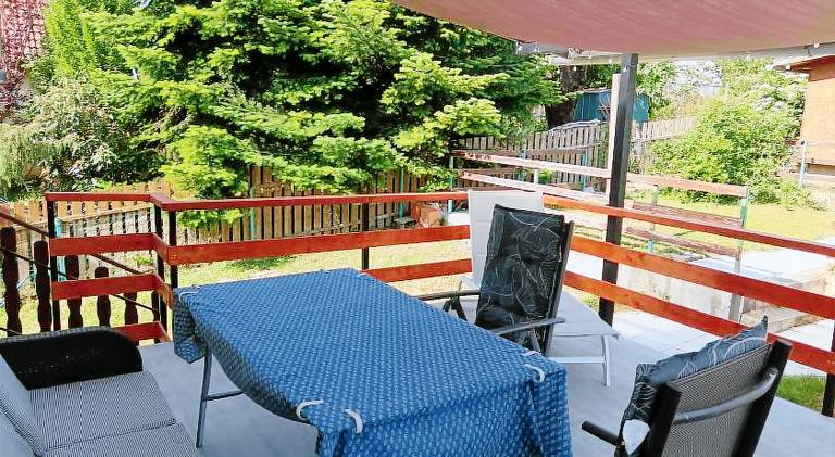 Vacation home with pool — photo 4