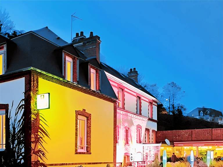 Hotel Restaurant Le Cap in Barneville-Carteret