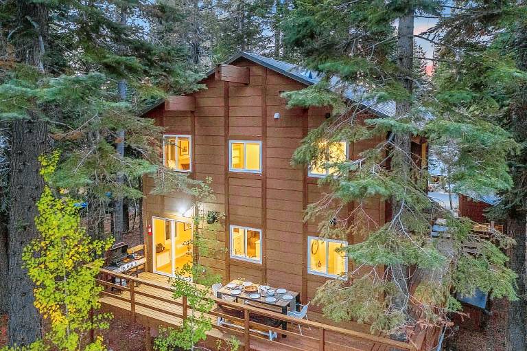 House  Tahoe City