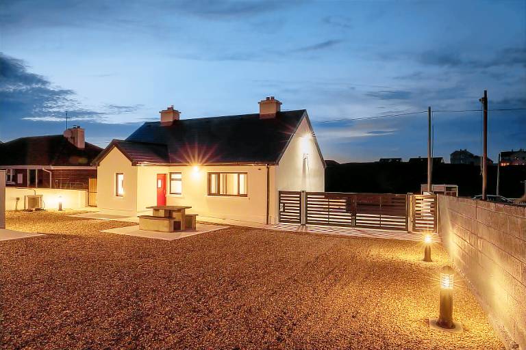 House  Deerpark Upper